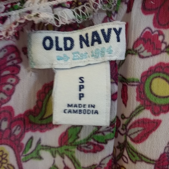 Donated!!!!🚨Last Call❗️Summer top - Picture 3 of 6